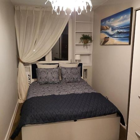Апартаменты Apartament Izba - Mieszkanie Na Doby Гданьск Экстерьер фото